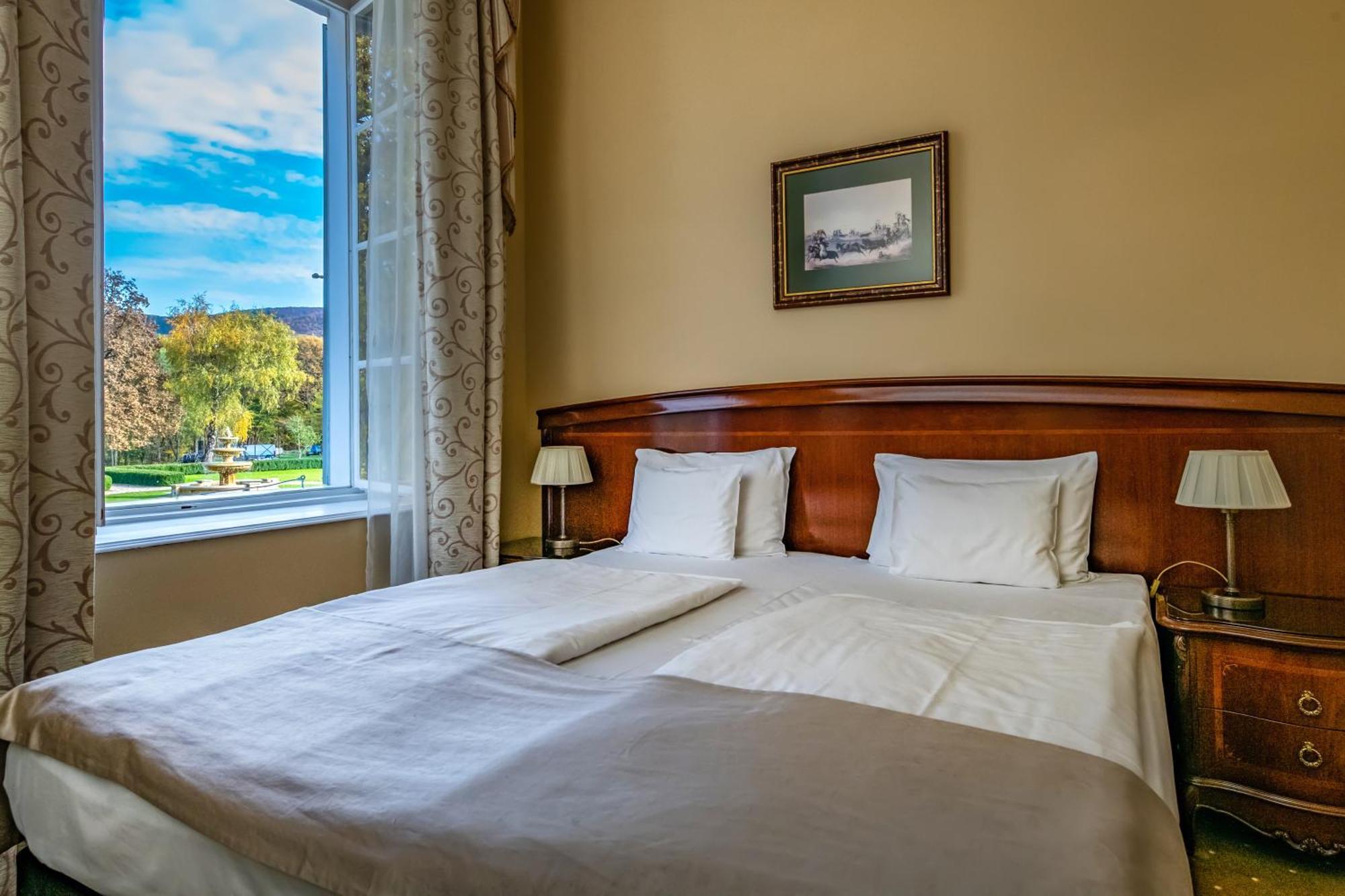 La Contessa Castle Hotel Сільвашварад Екстер'єр фото